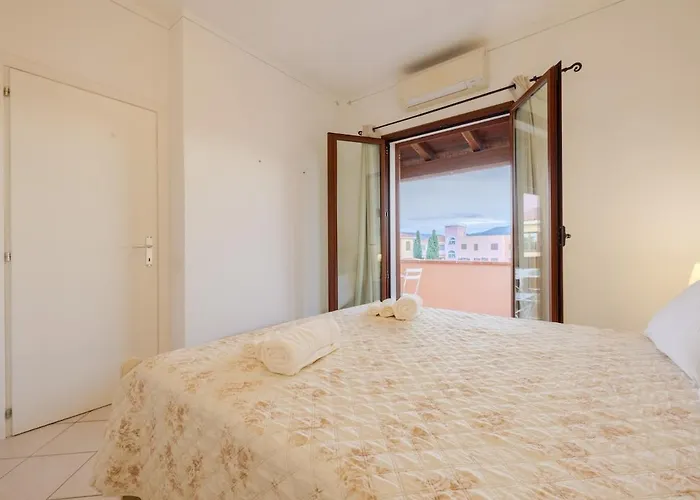 Apartment Small Paradise A Few Meters From The Sea *